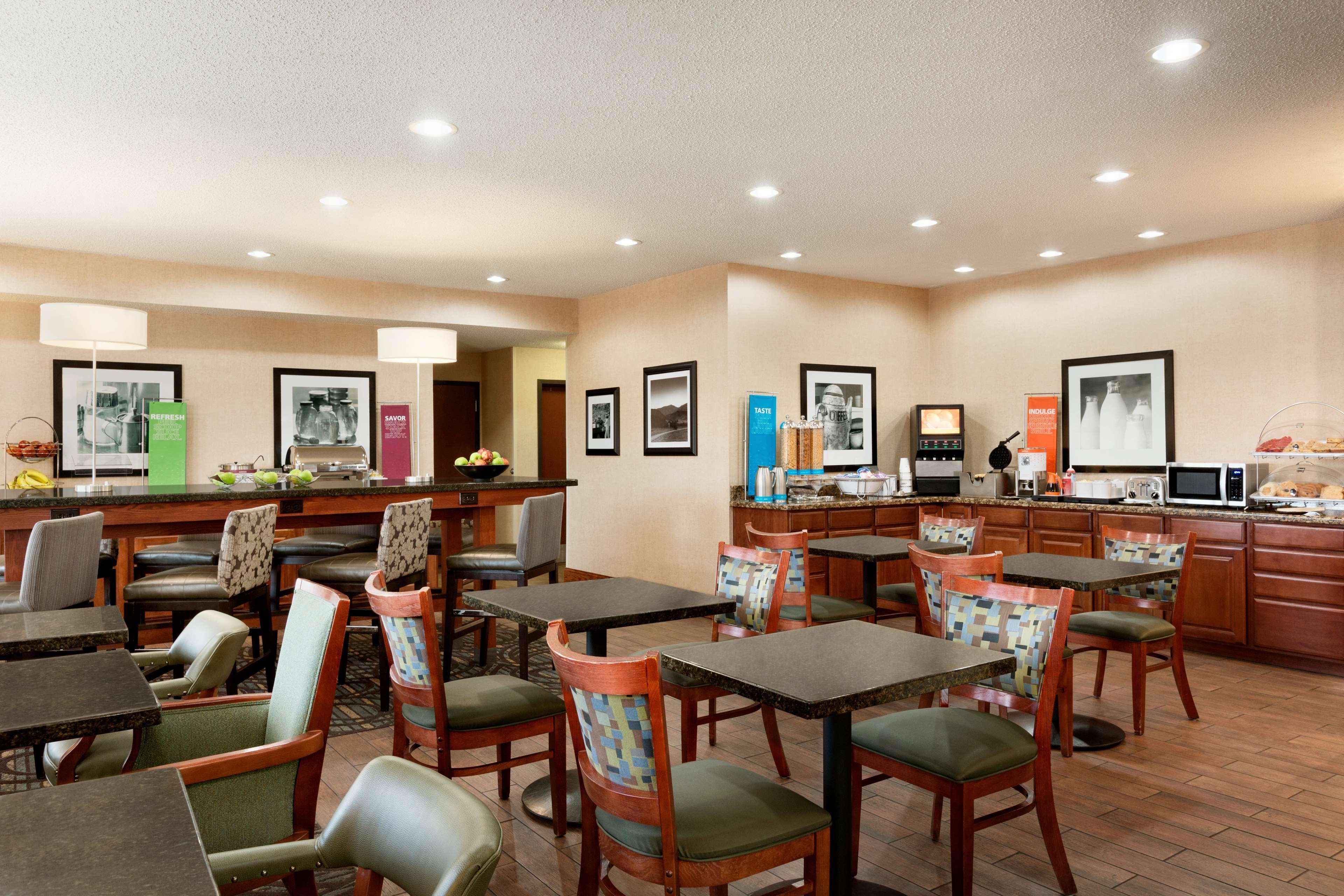 Hampton Inn Longmont Buitenkant foto