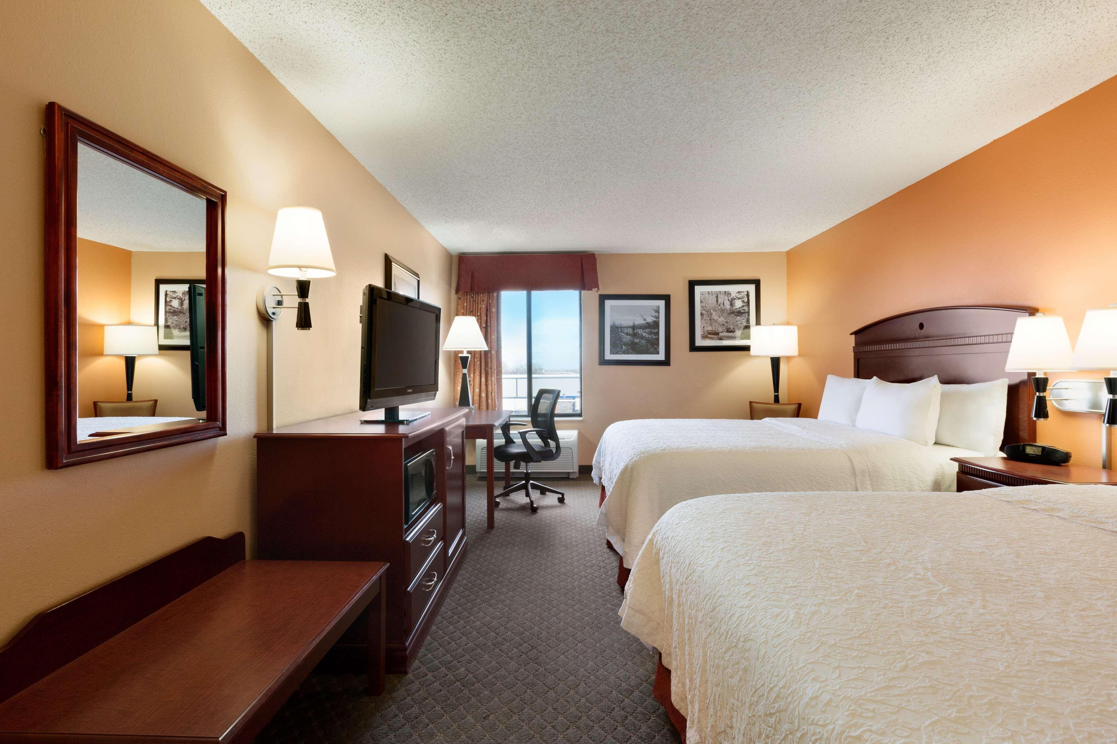 Hampton Inn Longmont Buitenkant foto